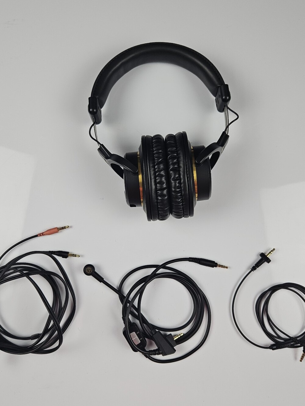 Audio-Technica ATH-PG1 Premium Gaming Headset w/ Mic & Cables PS5 Xbox PC Tested